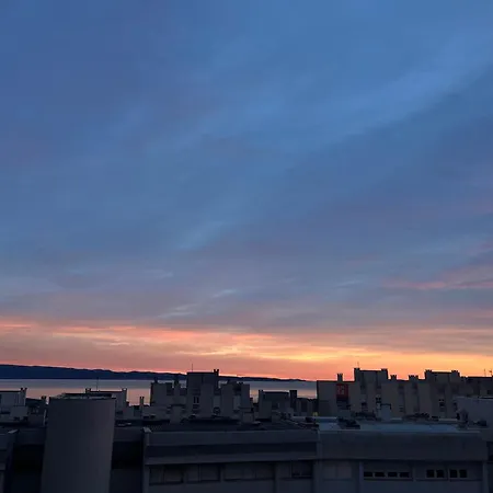 Sunset View شقة *